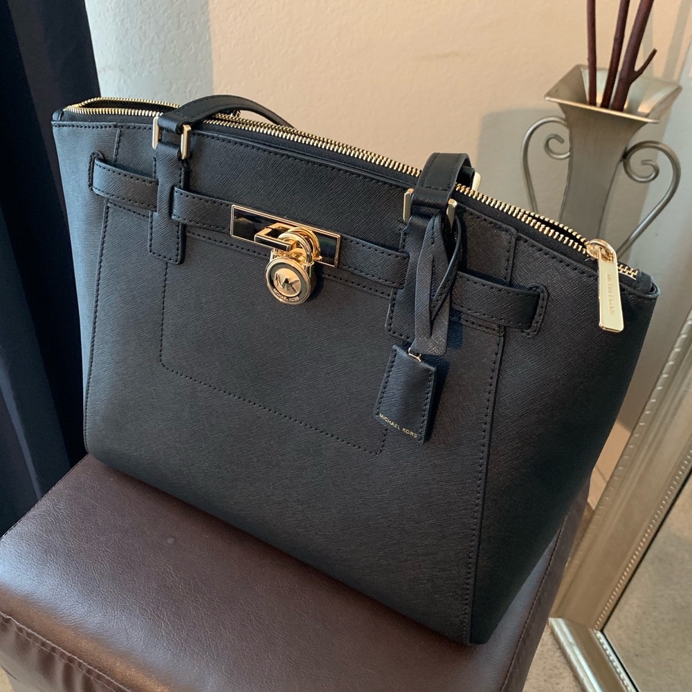 Michael Kors Hamilton Traveller